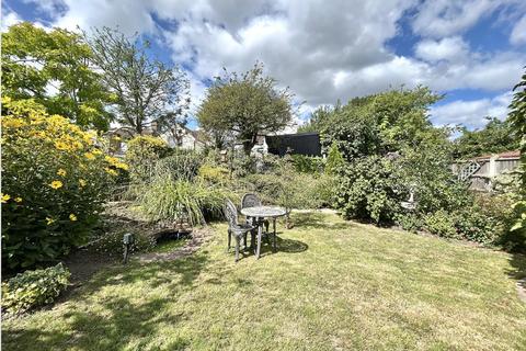 undefined, Nelson Road, Leigh-On-Sea