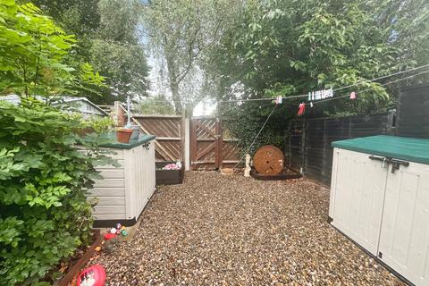 22 Swettenham Close, Alsager, Stoke-on-trent, ST7 2XG