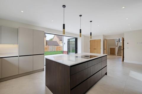 5 bedroom detached house for sale, Dunmow Road, Takeley, Bishop's Stortford