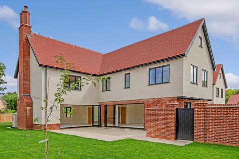 5 bedroom detached house for sale, Dunmow Road, Takeley, Bishop's Stortford