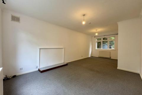 24a Coney Green, Stourbridge, DY8 1LA