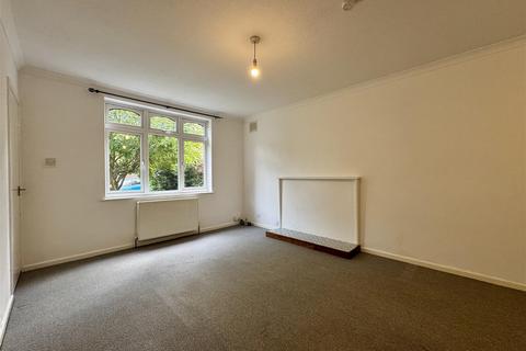 24a Coney Green, Stourbridge, DY8 1LA