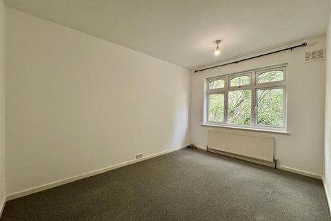 24a Coney Green, Stourbridge, DY8 1LA