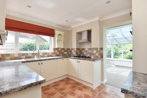 3 bedroom detached bungalow for sale, Cliff Avenue, Herne Bay
