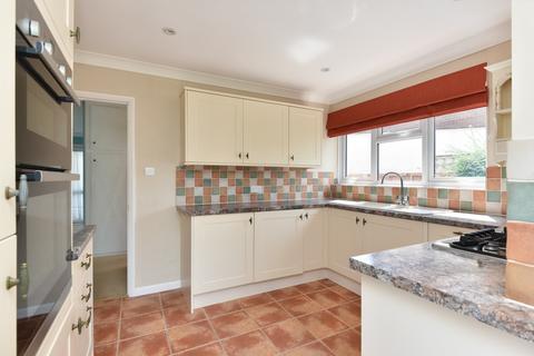 3 bedroom detached bungalow for sale, Cliff Avenue, Herne Bay