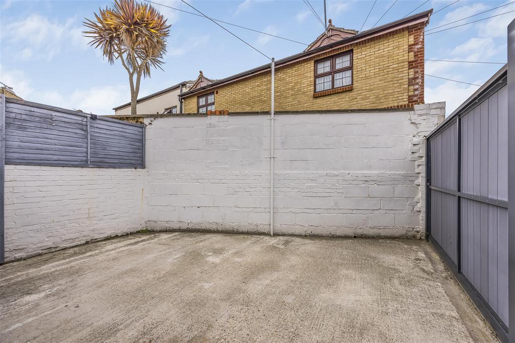 20 Gladys Avenue, Hilsea-Portico Marketing-Sold By-3