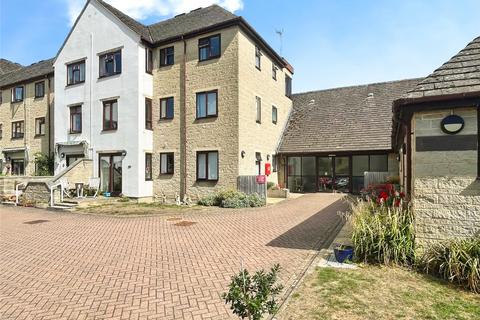 2 bedroom apartment for sale, Barclay Court, Trafalgar Road, Cirencester, Gloucestershire, GL7