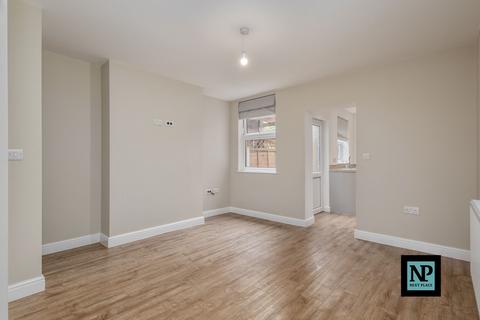 10 Fairfields Hill, Polesworth, Tamworth, B78 1HJ