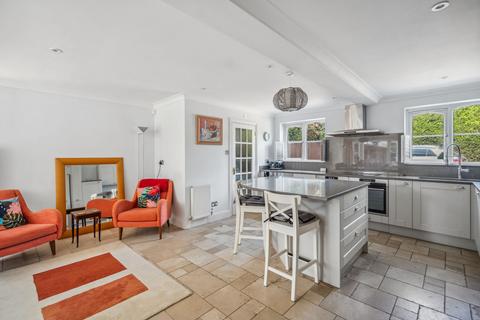 undefined, White Hart Close, Chalfont St. Giles, HP8