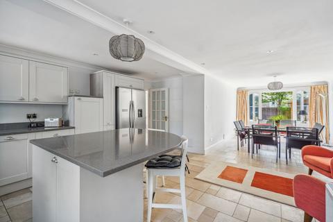 undefined, White Hart Close, Chalfont St. Giles, HP8