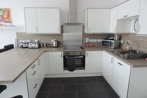 1 bedroom in a house share to rent, Room R, 132 Belsive Avenue, Woodston, PE2 9HX