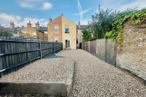 undefined, York Street, Mitcham