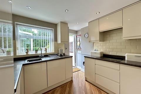 3 bedroom semi-detached house for sale, Mayswood Grove, Quinton, Birmingham