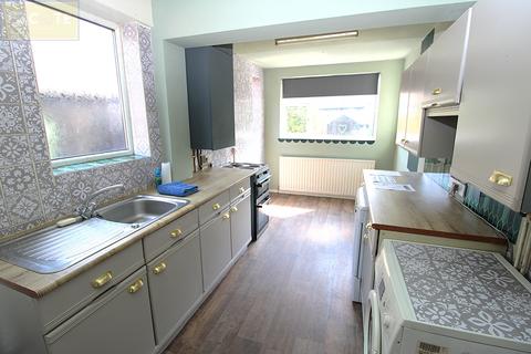 15 Avondale Crescent, Urmston, Manchester, M41 7AU