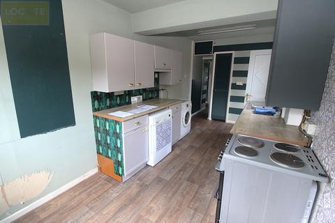 15 Avondale Crescent, Urmston, Manchester, M41 7AU