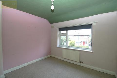 15 Avondale Crescent, Urmston, Manchester, M41 7AU