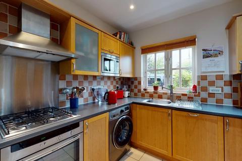 3 bedroom terraced house to rent, Sandwich Road, Ash, Canterbury, Kent, CT3