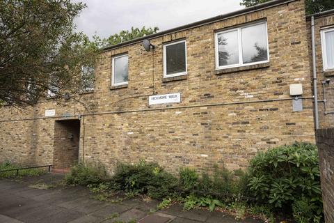 1 bedroom flat for sale, Hickmore Walk, London SW4