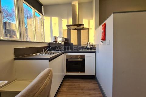 Studio to rent, Renaissance Works, New Street, Huddersfield, HD1 2AS