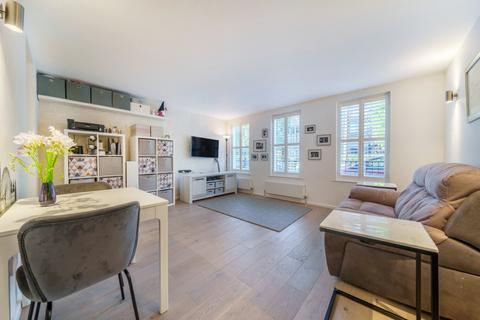 undefined, Alt Grove, Wimbledon, London, SW19