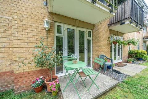 undefined, Basildon Close, Watford