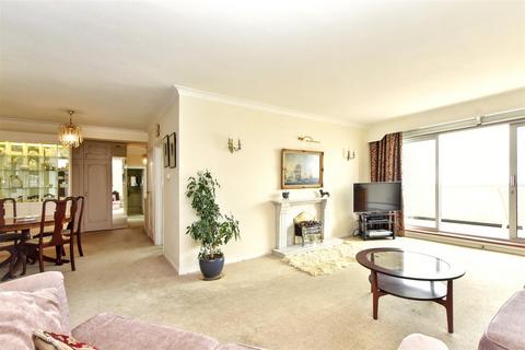 2 bedroom flat for sale, Grand Parade, Eastbourne