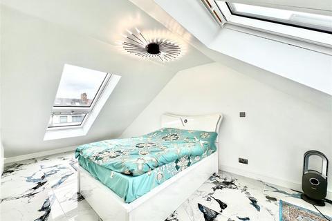 undefined, Campion Road, Isleworth TW7