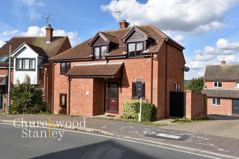 4 bedroom detached house for sale, Taylor Drive, Lawford, CO11