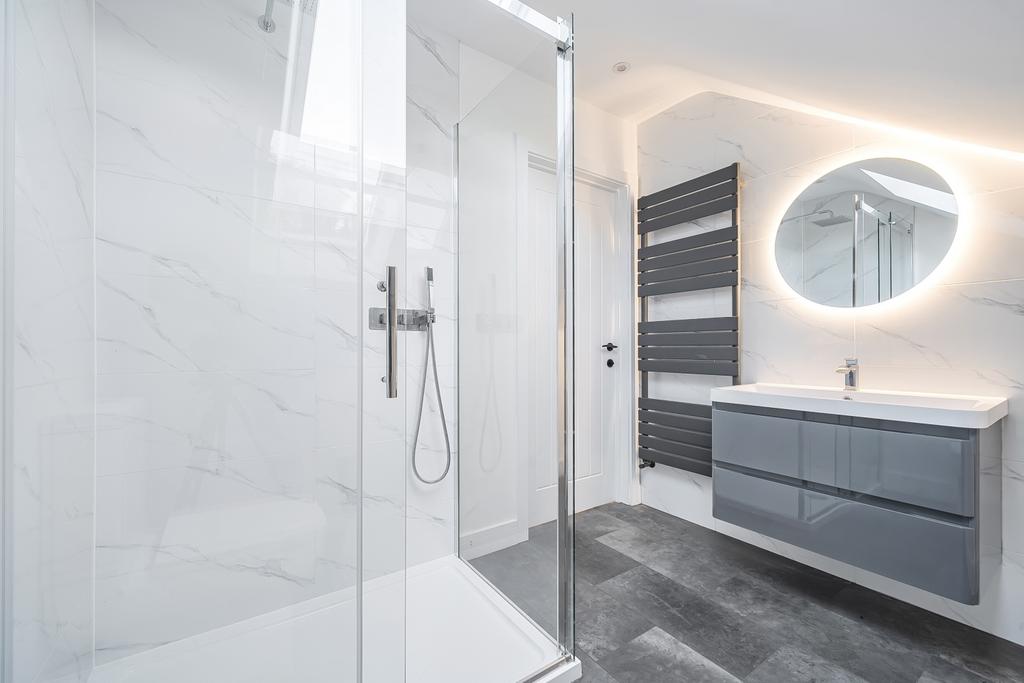 1325370-5-6870edbe661e5