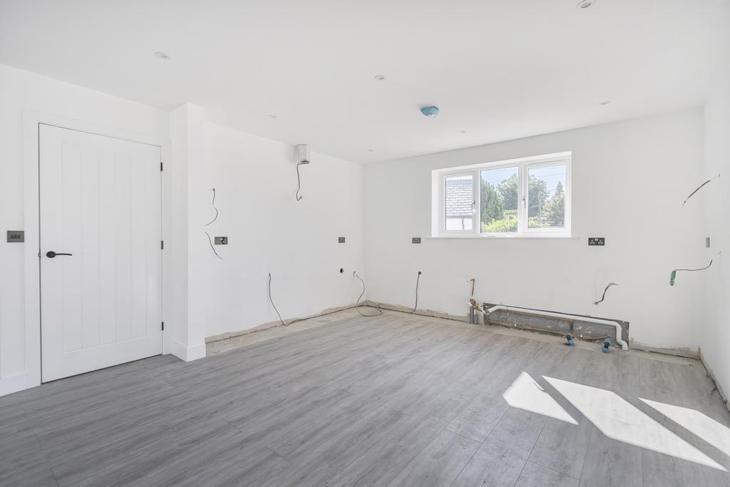 1325370-13-6870ef3647e95