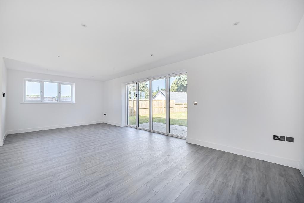 1325370-12-6870ef2a9af87