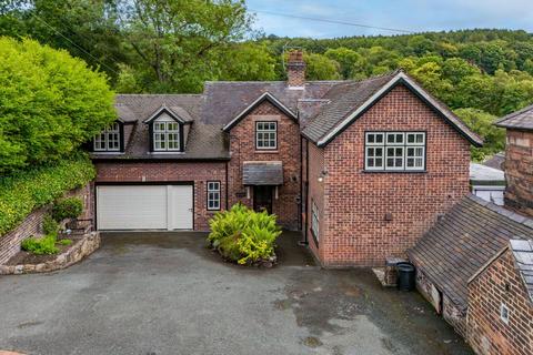 Hillside Carr Bank, Oakamoor, Stoke-on-trent, ST10 3DG