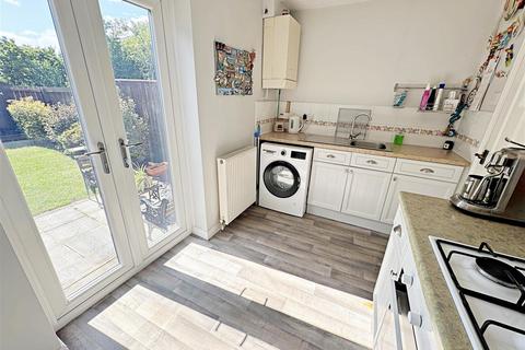 undefined, Foxglove Gardens, Grimsby, N.E. Lincs, DN35 5XN