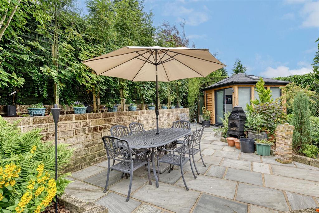 Outdoor living area