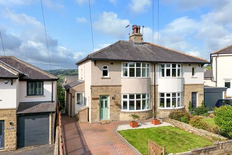Gilders Skipton Road, Bradley, Keighley, BD20 9EF