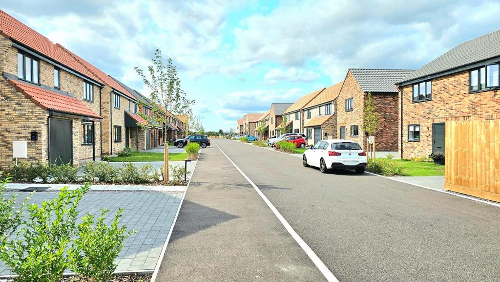10 Magnum Plum Way street view 2.jpg