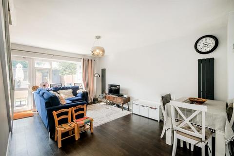 1 Field Close, London, E4 9DJ