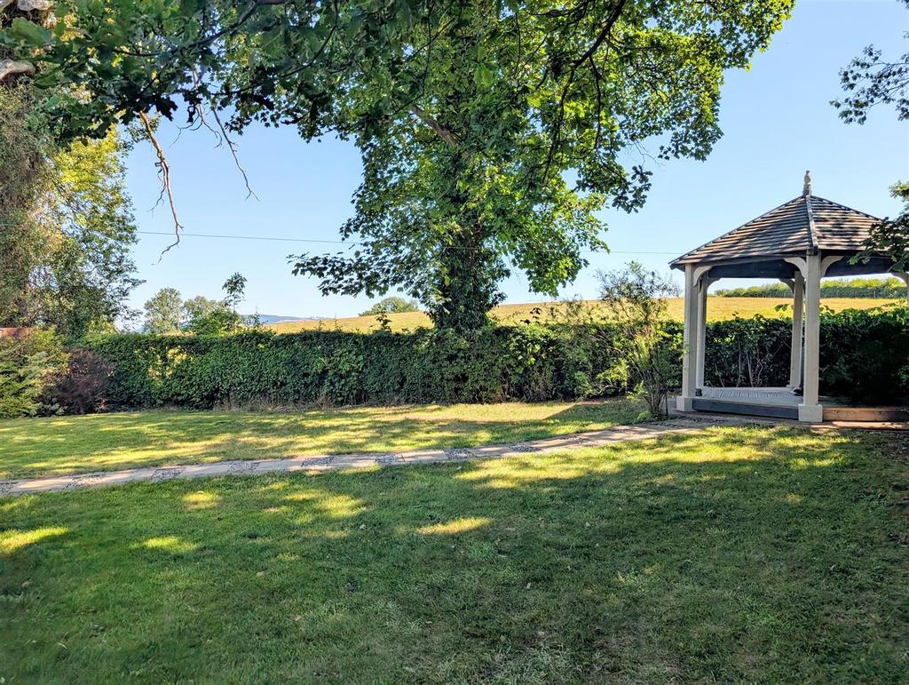 PXL 20250711 095249675.MP~2.jpg