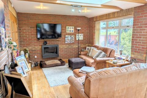 undefined, 26 Maldwyn Way, Montgomery, SY15 6RD