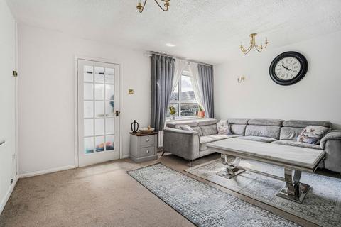 3 bedroom end of terrace house for sale, Elmhurst Close, Furzton, MK4