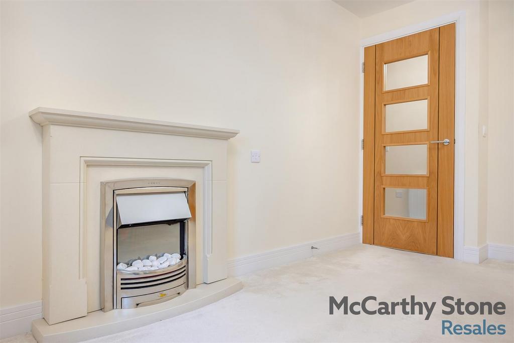 8667978-interior05.jpg
