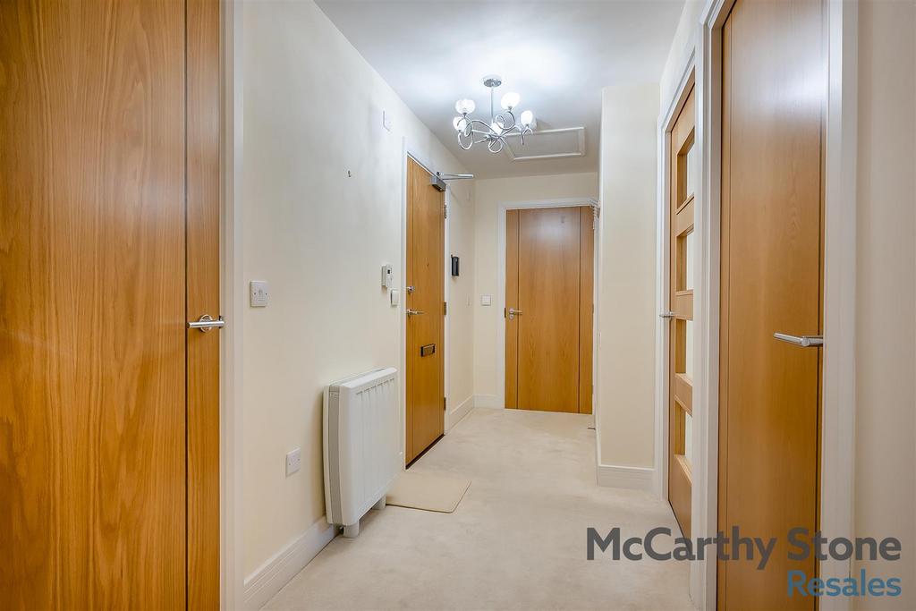 8667978-interior22.jpg