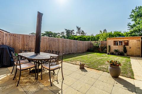 3 bedroom semi-detached house for sale, Baines Drive, St. Albans AL2