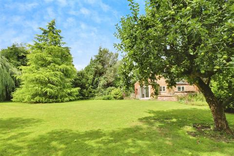 3 bedroom barn conversion to rent, Baddiley Hall Lane, Baddiley, Nantwich
