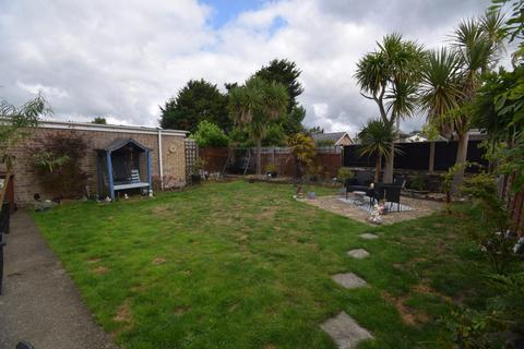 3 bedroom detached house for sale, Cefn Y Gader, Morfa Bychan
