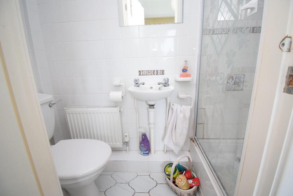 En-Suite.JPG