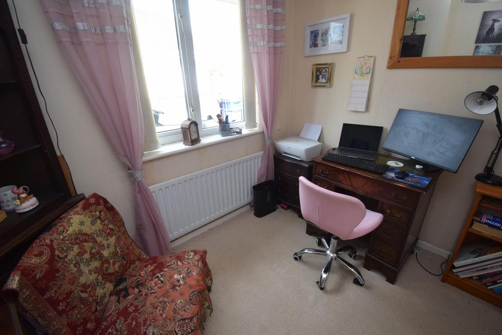 Bedroom 3.JPG