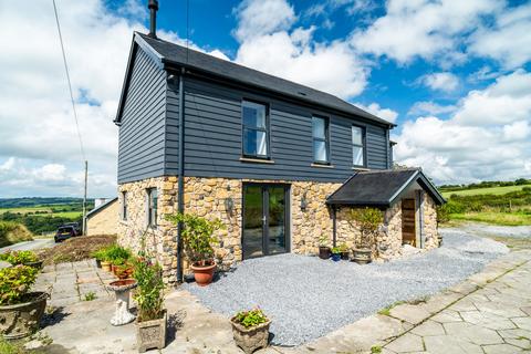 4 bedroom detached house for sale, Efail Y Banc, Rhydargaeau Road, Carmarthen, SA32