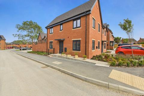Priors View, Hempsted, Gloucester, Gloucestershire, GL2