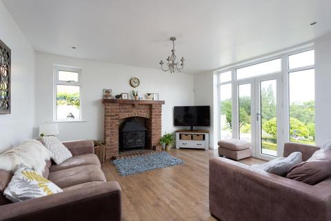 5 bedroom detached house for sale, Betteras Hill Road, Hillam, Leeds